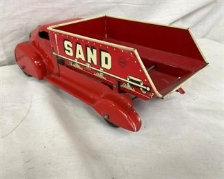 CLOSEUP NICE TIN LITHO TOY