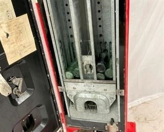 WORKING VENDO 44 W/ INSTUCTIONS