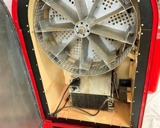 WORKING JACOBS DRINK BOX