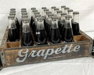 ORIG. WOODEN GRAPETTE CRATE W/ BOTTLE