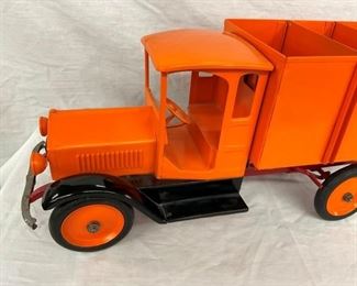 NICE COLOR AND CONDITION