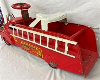 ORIG. SIT AND RIDE LADDER TRUCK