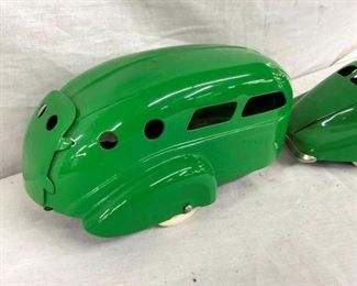 CLOSEUP STREAMLINE CAMPLER