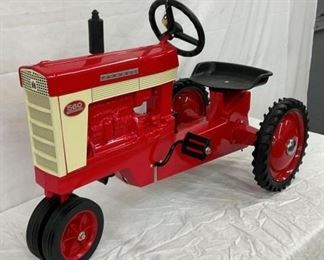 FRONT VIEW FARMALL MODEL 56
