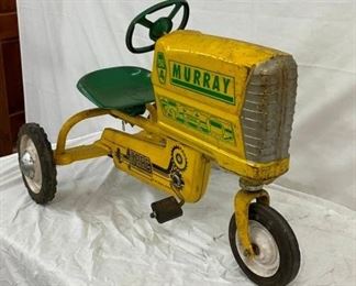 MURRAY BIG 4 PEDAL TRACTOR