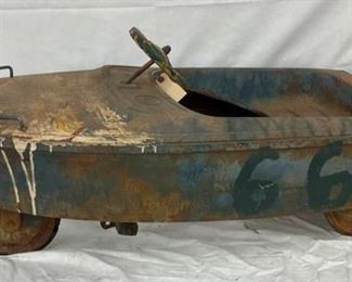 "DWAYNE 66" PEDAL BOAT