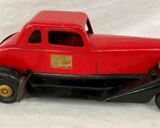 EARLY 1930'S HOGE  KEYWIND FIRE CHIEF 