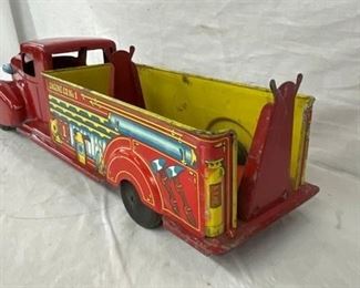 WYANDOTTE FIRE TRUCK ENGINE 1