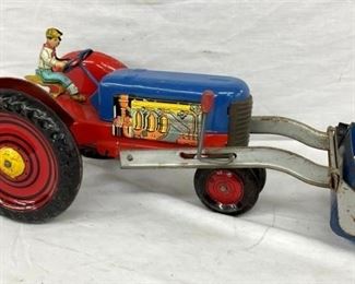 MARX TIN FARM TRACTOR W/ FARMER