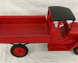 1929 STURDITORY FIXED BED DUMP TRUCK