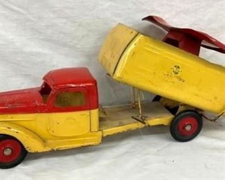 UNUSUAL W/ DUMP & ORIG. TAILGATE