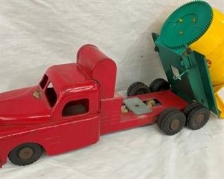 1950'S STRUCTO CEMENT TRUCK