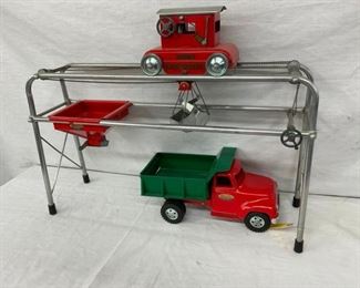 TONKA TOYS AERIAL SAND LOADER W/ TRUCK