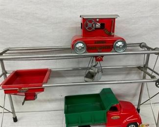 CLOSEUP MEASURES 25X30