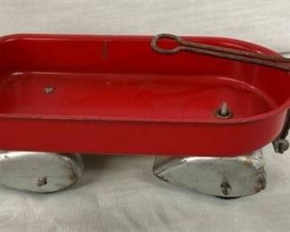 WYANDOTTE STREAMLINE WAGON