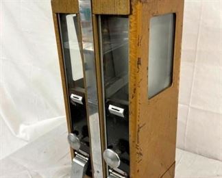 EARLY DOUBLE GUM MACHINE