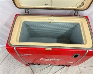 INSIDE VIEW COCA COLA COOLER