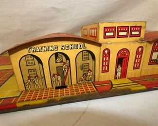 MARX TIN LITHO FIRE HOUSE/TRAINING