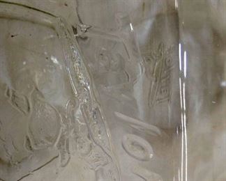 CLOSEUP W/ EMB. LETTERING