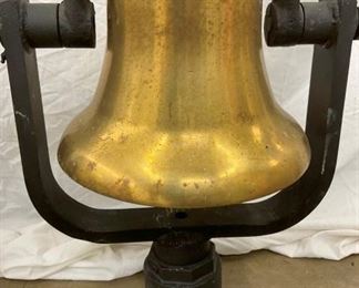 CLOSE UP ORG. BRASS BELL 