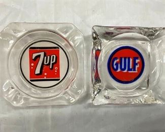 CLOSE UP VIEW 7UP/GULF ASHTRAYS 
