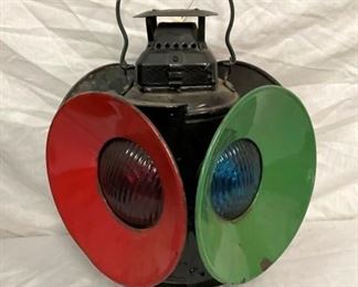 ADLAKE 4 WAY RAILROAD LANTERN