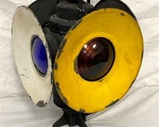 WITH BLUE/ORANGE LENS