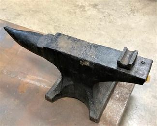 TOP VIEW 150+LB. ANVIL