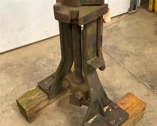 OTHERSIDE BASE TRACK SELECTOR