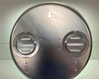 BACK VIEW LIGHTED MERCURY MOTORS CLOCK