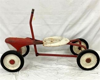 EARLY IRISH MAIL CART RIDING TOY