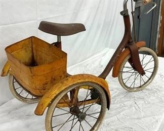 BACK VIEW W/ATTACHED CART