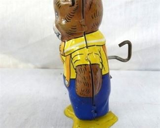 SIDEVIEW 5IN. KEYWIND BEAR TOY