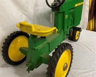 JOHN DEERE 20 MOD. 0-65 ERTL PEDAL