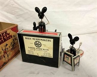 TIN LITHO 9 1/2X9 W/ BOX