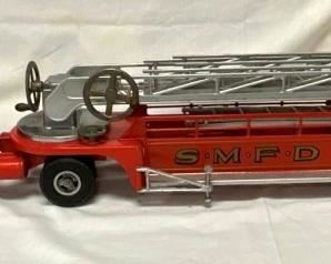 SMITH MILLER MACK FIRE TRUCK