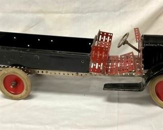 GILBERT TOYS ERECTOR DUMP TRUCK