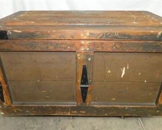 EARLY TOOL CHEST 40X23