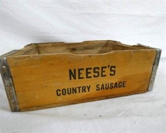 NESSES WOODEN SAUSAGE BOX 15X12