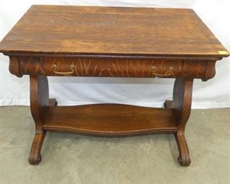 OAK LIBRARY TABLE W/CARVED FEET