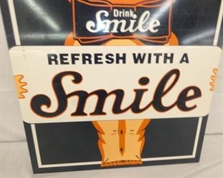 VIEW 3 SMILE SIGN