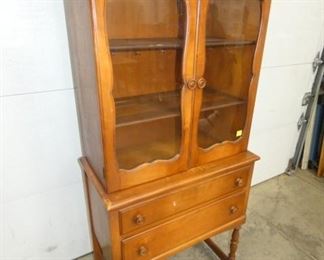 VIEW 3 SIDE VIEW MAPLE CHINA HUTCH