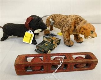 EARLY WIND UP TOY ANIMALS