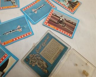 VIEW 3 EVEL TRADING CARDS