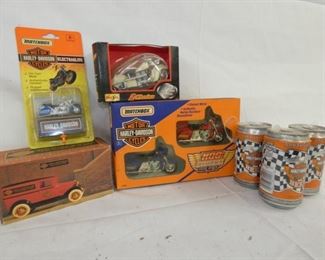 HARLEY DAVIDSON CANS, BANK 1:18 SCALE
