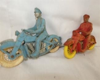 EARLY RUBBER MOTORCYCLE W/ DRIVERS