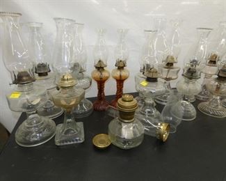 COLLECTION VARIOUS OIL LAMPS