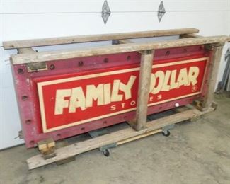 VIEW 6 FAMILY DOLLAR SIGN 72X26