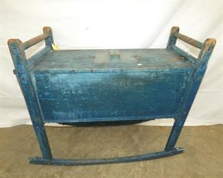 EARLY PRIMTIVE WOODEN CRADLE CHRUN