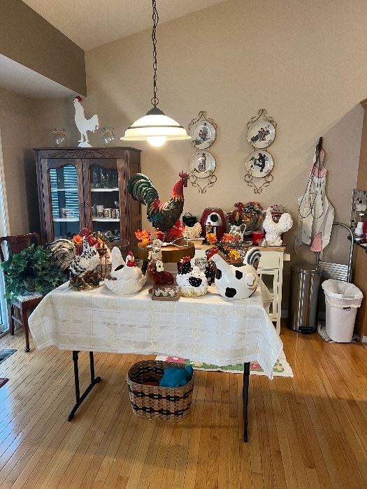 Vans Estate Sales Saint Charles starts on 3/31/2023